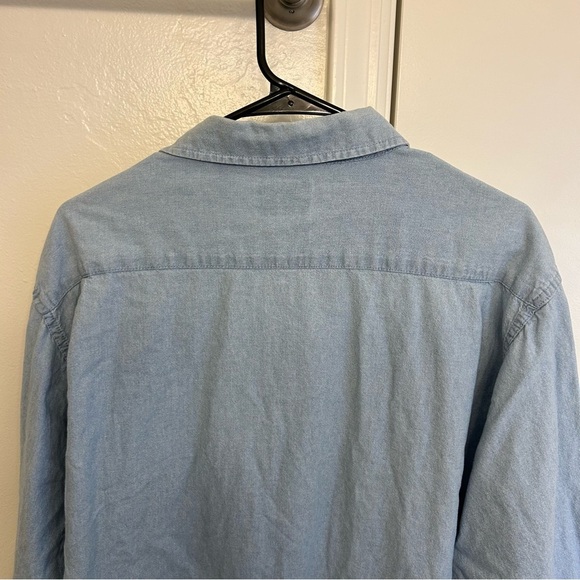 Wrangler Men’s XL Premium Quality Light Blue Denim Button Down Shirt Long Sleeve - Picture 6 of 7